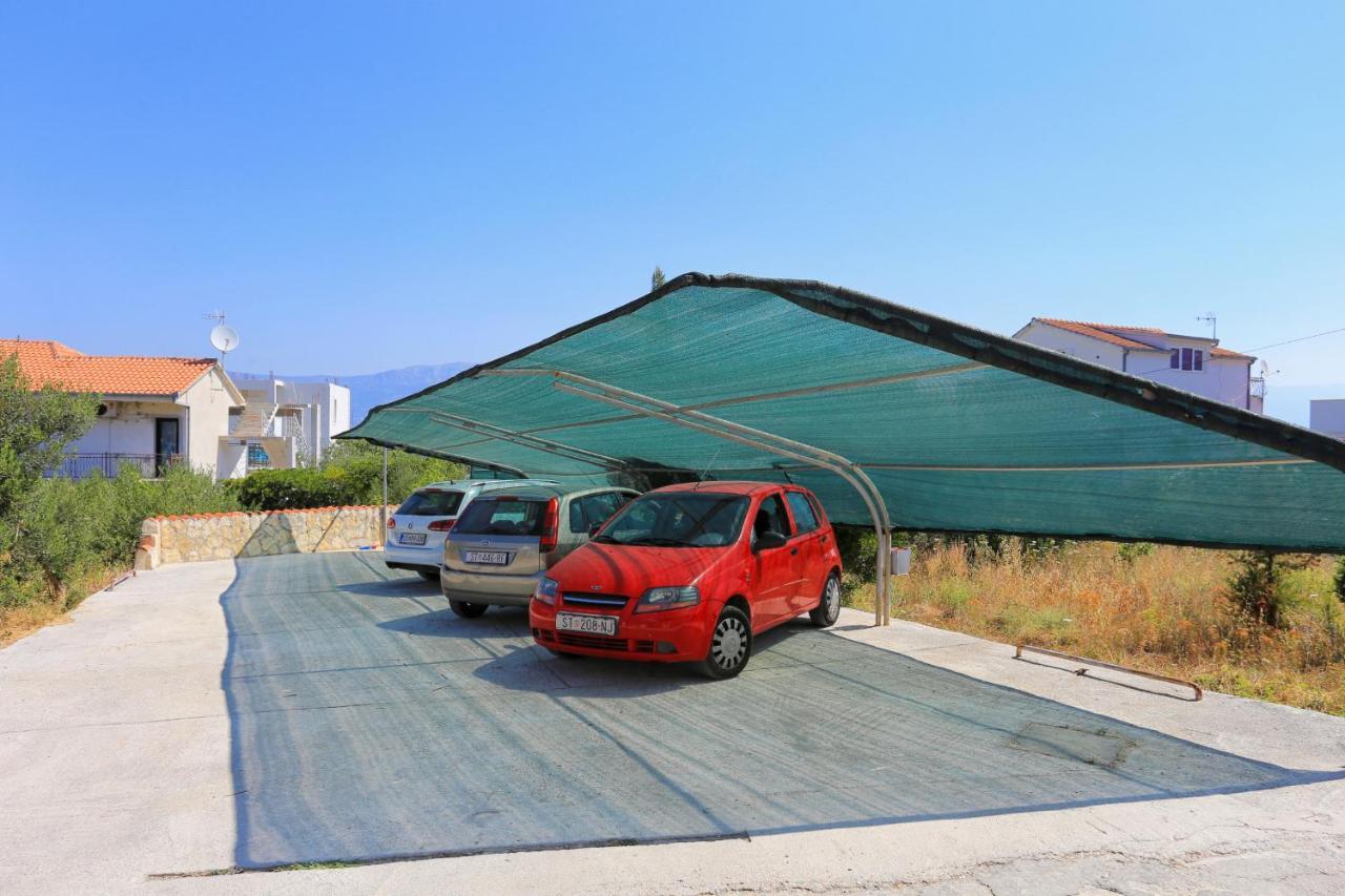 Apartments By The Sea Slatine, Ciovo - 16131 外观 照片