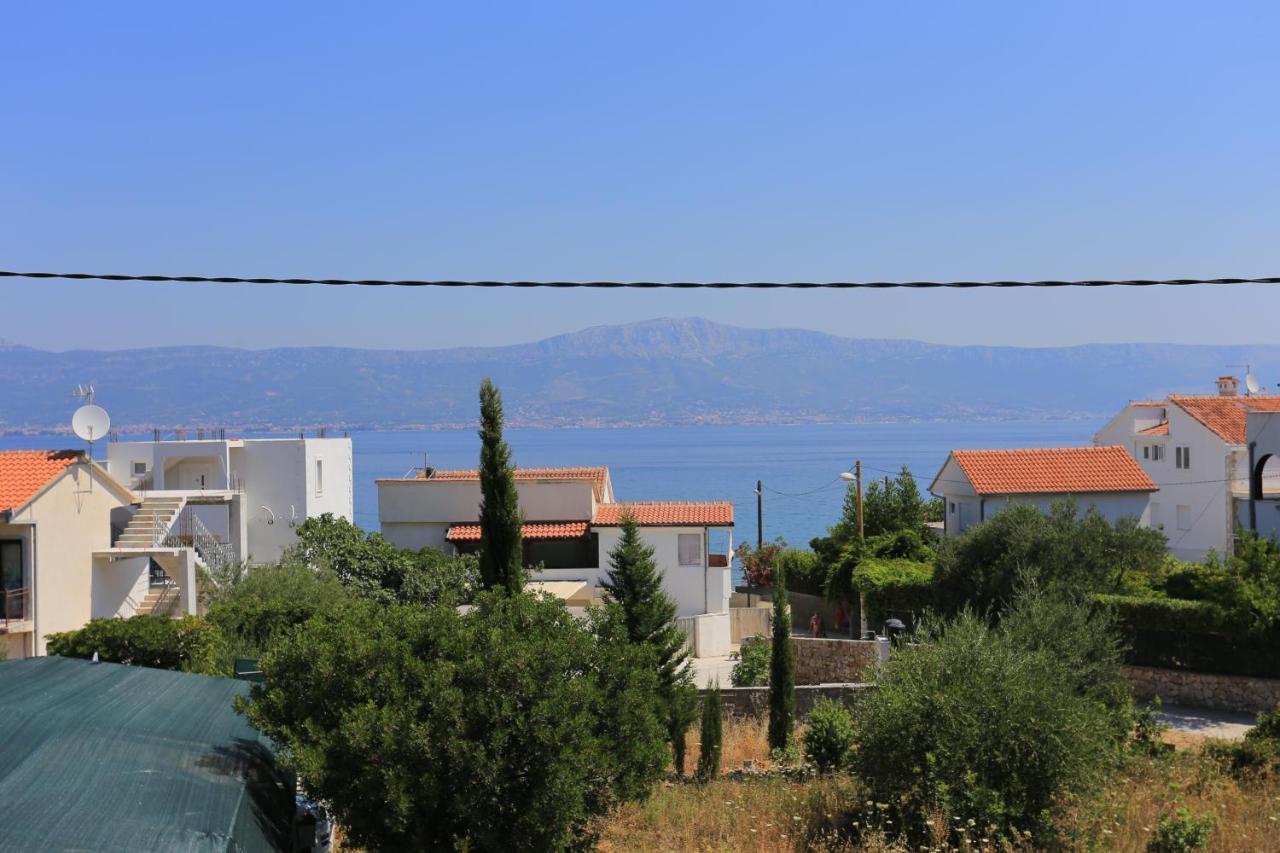 Apartments By The Sea Slatine, Ciovo - 16131 外观 照片