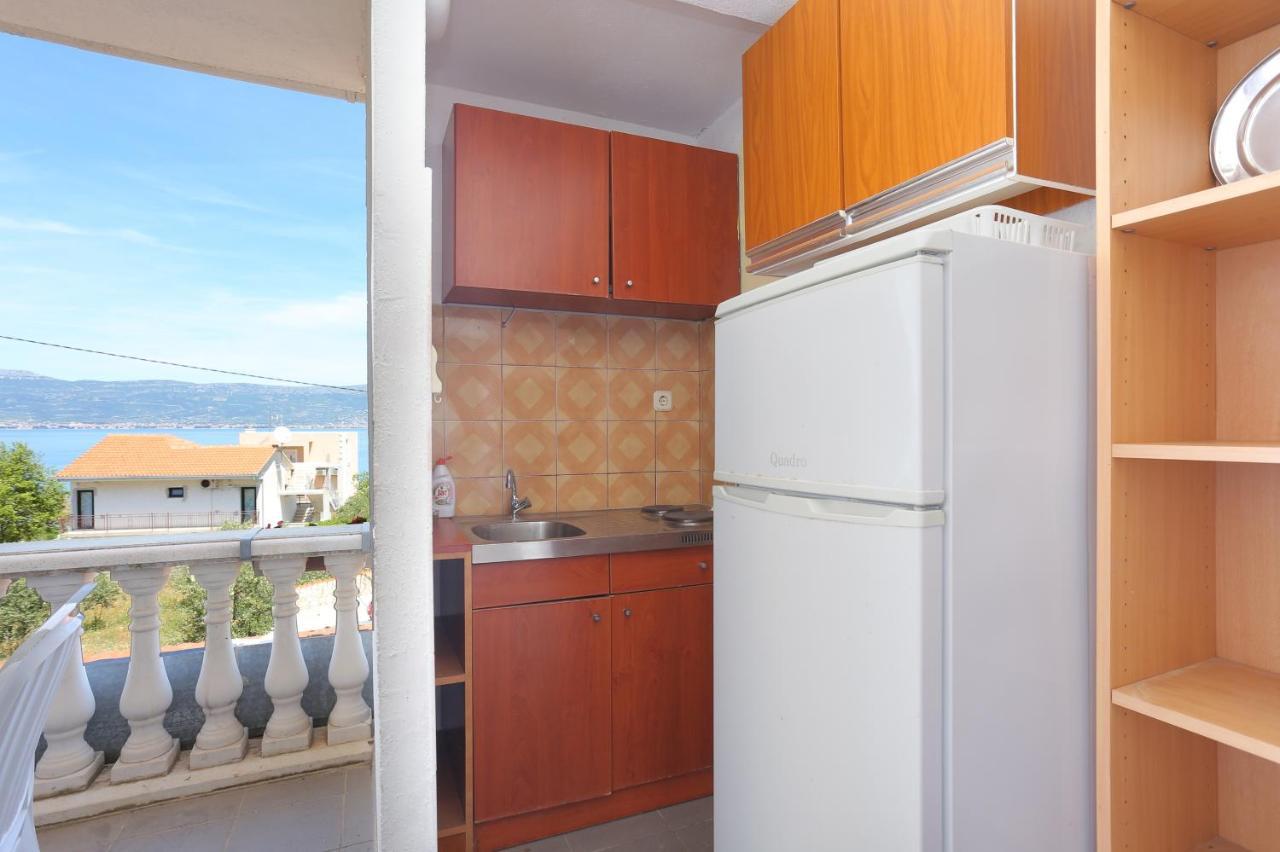Apartments By The Sea Slatine, Ciovo - 16131 外观 照片