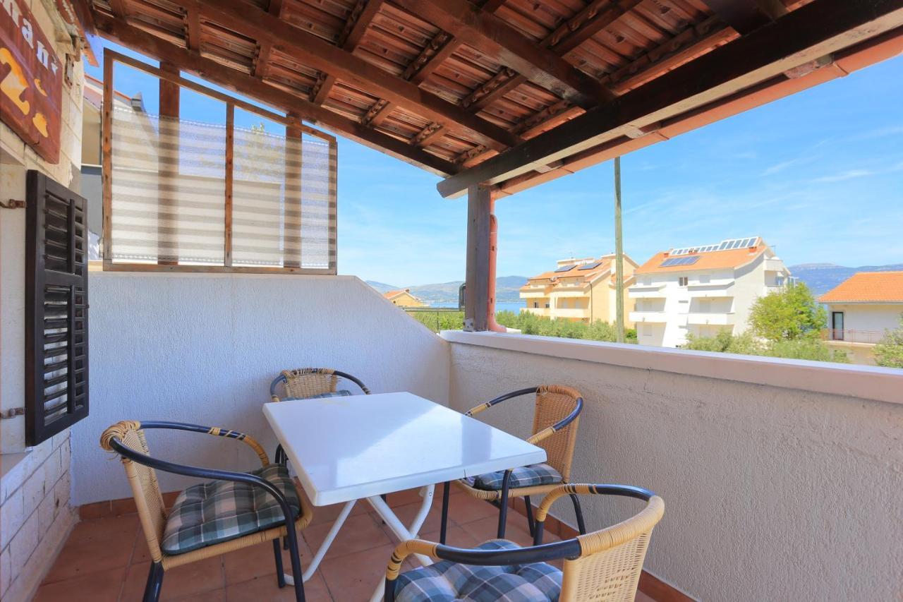 Apartments By The Sea Slatine, Ciovo - 16131 外观 照片