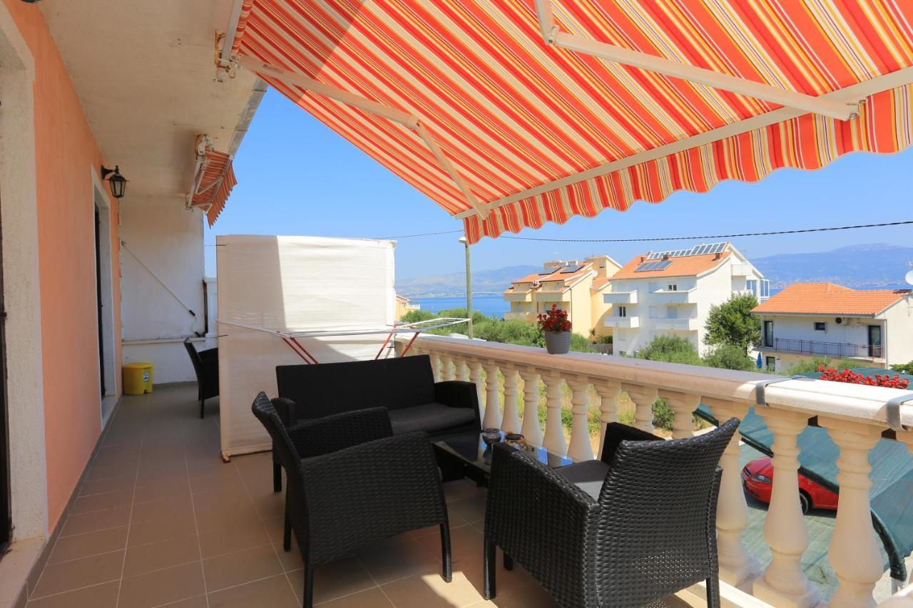 Apartments By The Sea Slatine, Ciovo - 16131 外观 照片