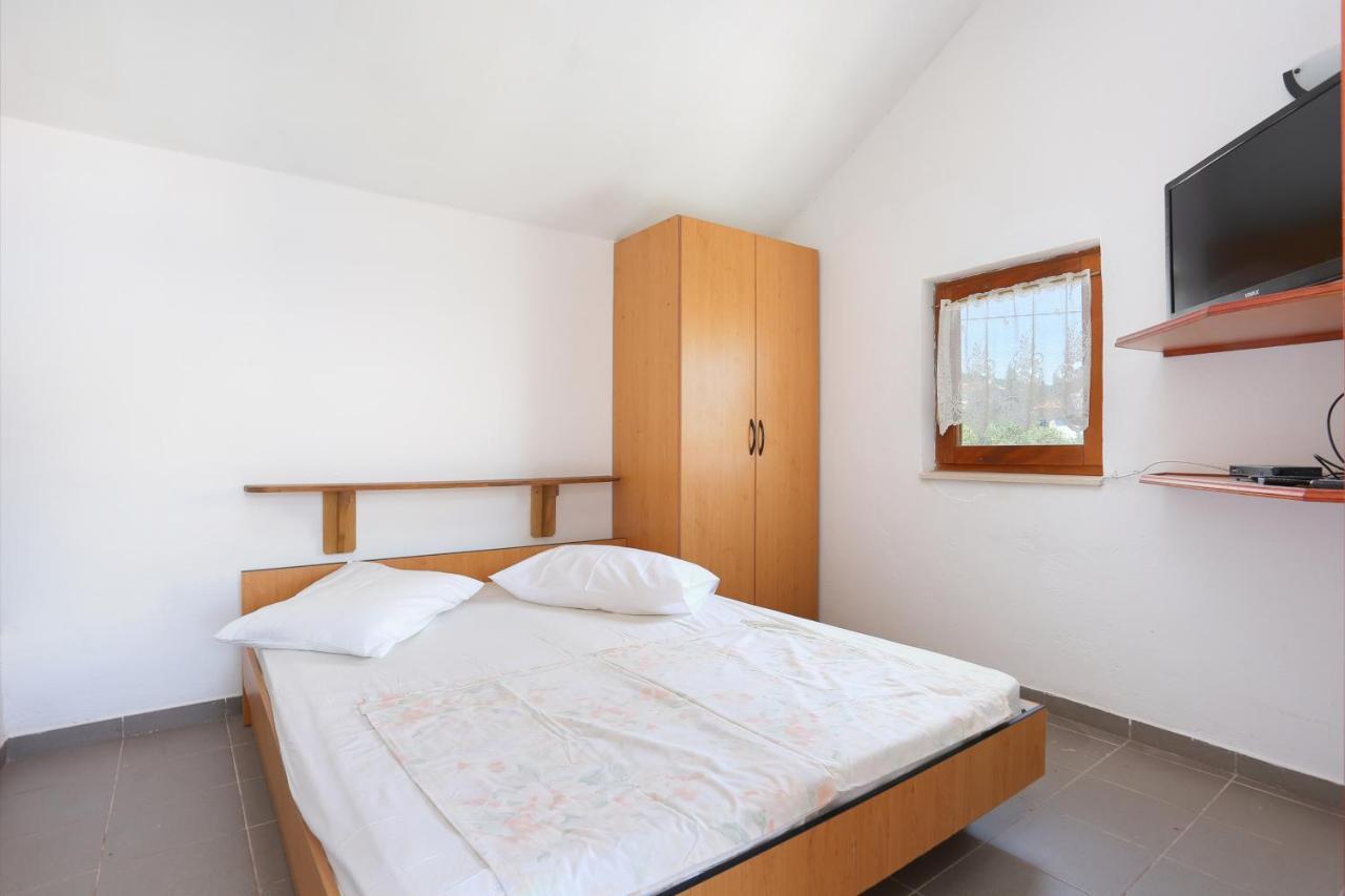 Apartments By The Sea Slatine, Ciovo - 16131 外观 照片